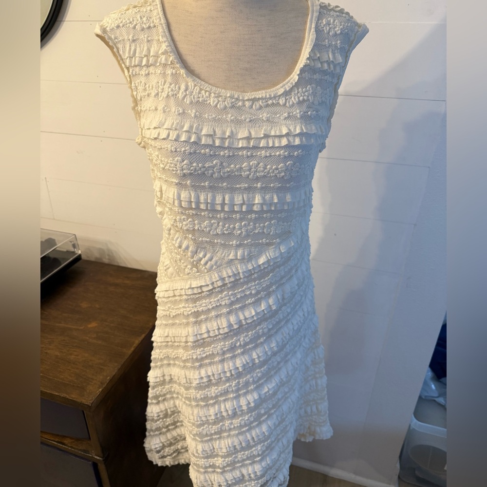 Max Studio Lace Maxi dress M